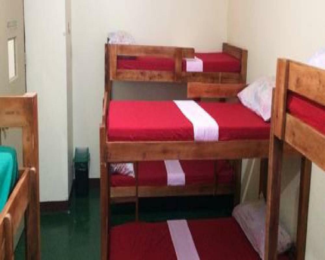 Citi Circle Guesthouse Hostel Cebu Exterior photo
