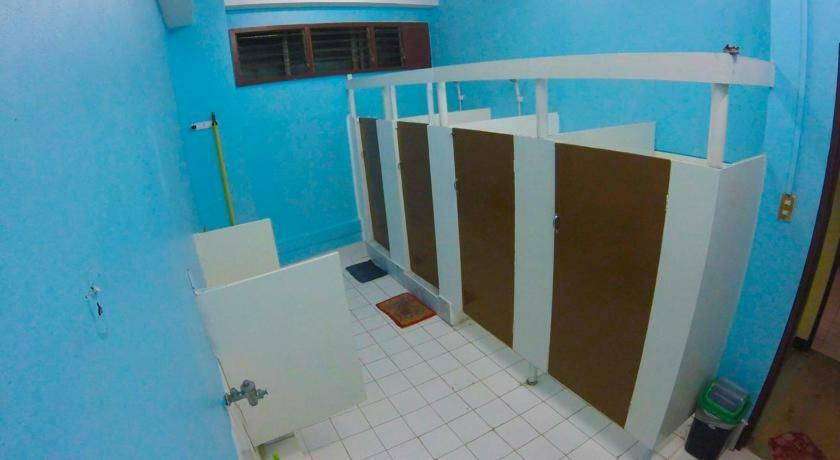 Citi Circle Guesthouse Hostel Cebu Exterior photo