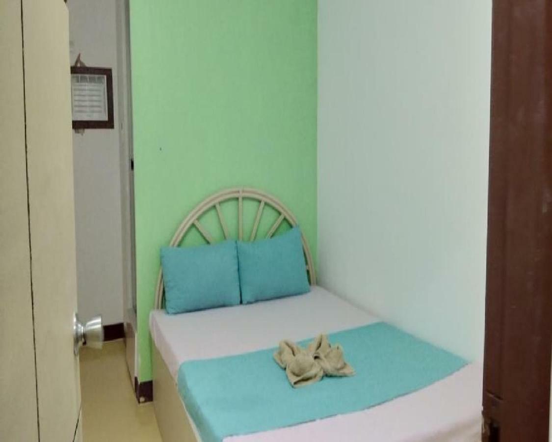 Citi Circle Guesthouse Hostel Cebu Exterior photo
