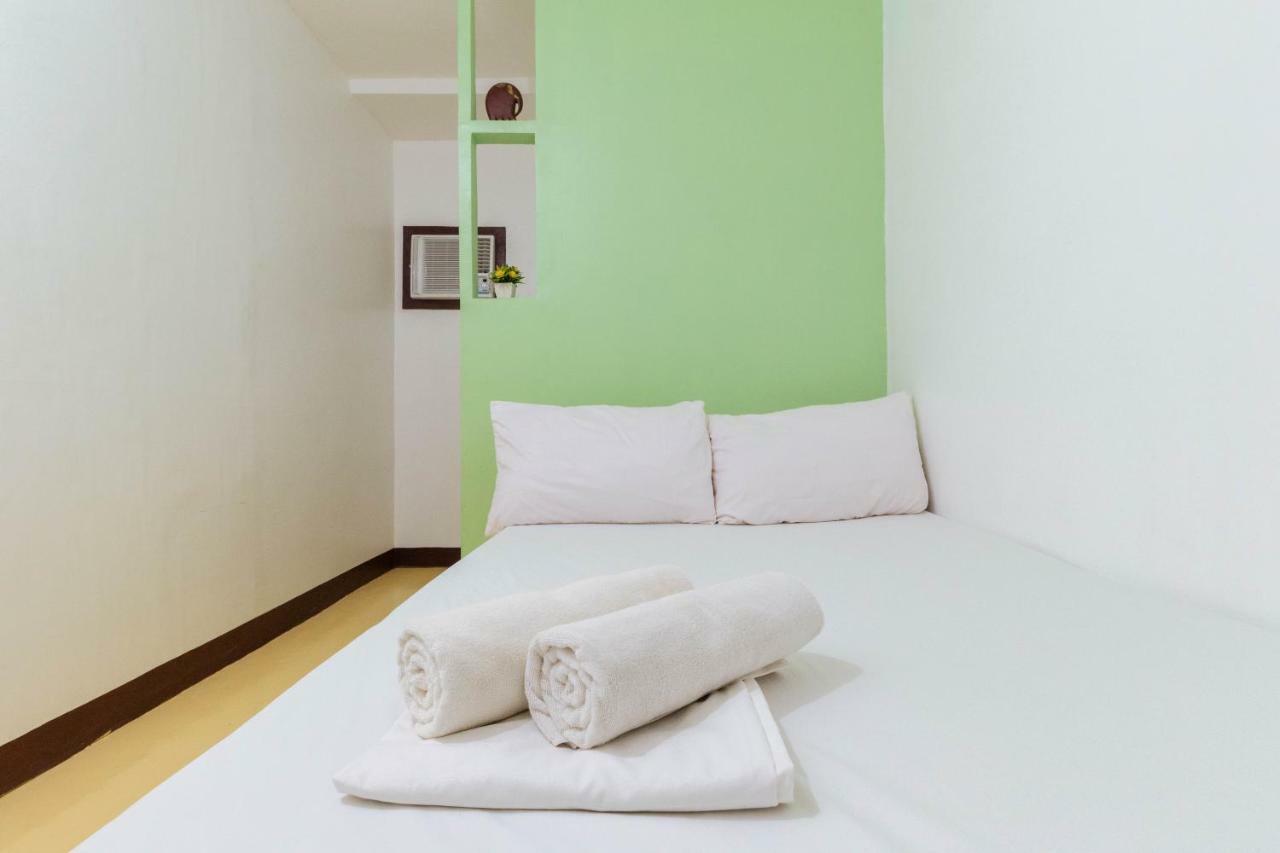 Citi Circle Guesthouse Hostel Cebu Exterior photo