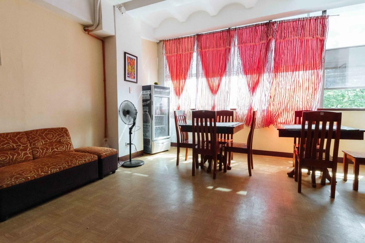 Citi Circle Guesthouse Hostel Cebu Exterior photo